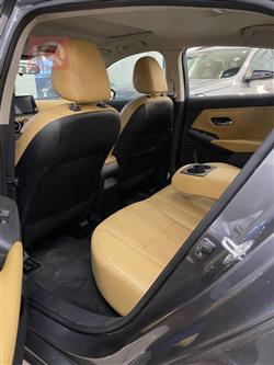 نیسان سێنترا